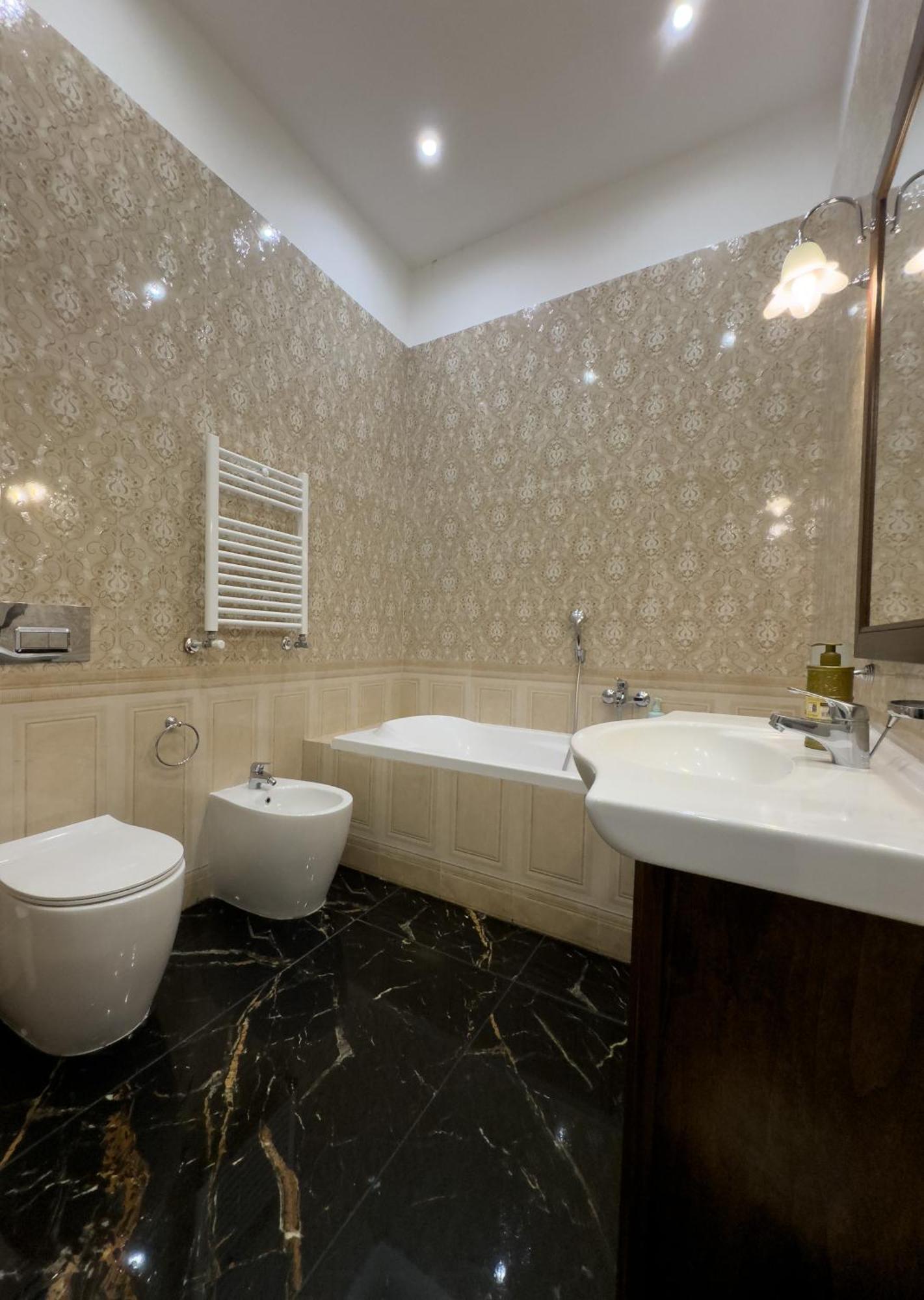 My Luxury Bed and Breakfast Νάπολη Εξωτερικό φωτογραφία
